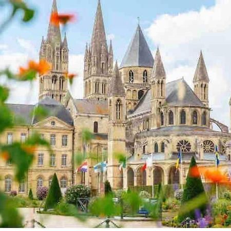 Sublime Appartement Typique Hypercentre Caen Exterior foto